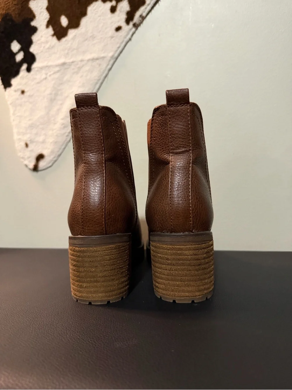 MIA Chelsea Boot - Picture 4 of 8